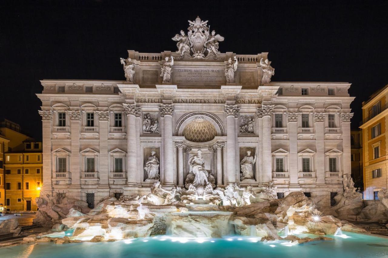 Heart Palace Fontana Di Trevi Rome Luaran gambar